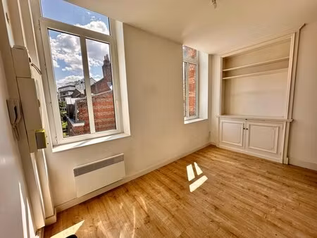 à louer appartement 29 m² – 545 € |la madeleine