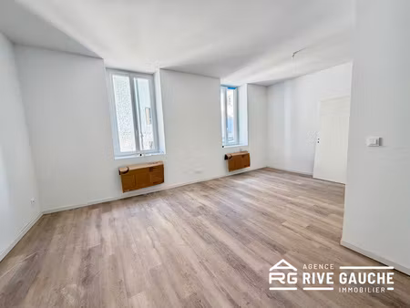 appartement rénové – centre de beaurepaire – petite copropriété