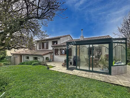 maison d'exception à vendre à ligugé - 6 pièces  120 m²  environnement privilégié