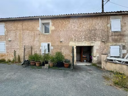 immeuble de rapport 5 pièces 91 m² à vendre / acheter surgères 17700 ? | era immobilier