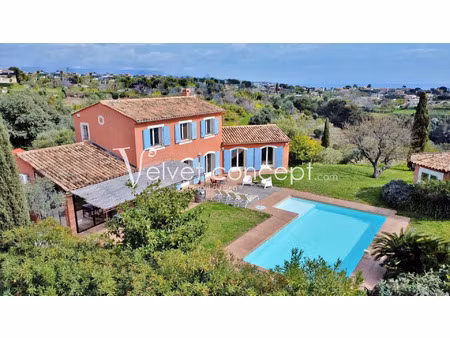 vente maison 192 m² cagnes-sur-mer (06800)