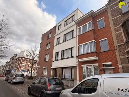 appartement te huur in wilrijk met 1 slaapkamer