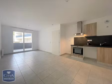 appartement à louer 2 pièces 38.8 m² - avignon (84) - 588€