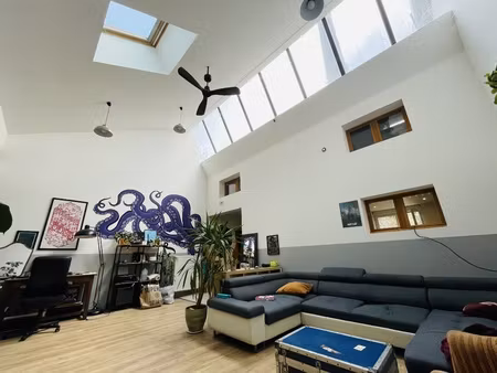 local commercial 2 pièces - 100 m²