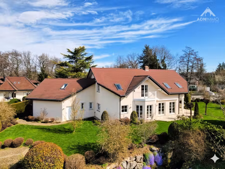 maison 8 pièces 333 m2