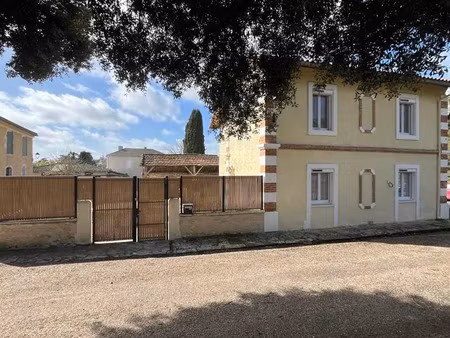 vente maison 4 pièces 92 m² à bonas (32410)  169 000 €