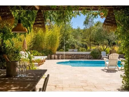 gassin : villa authentique  confort moderne.