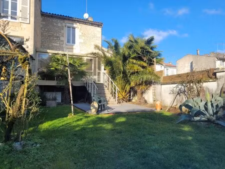 achat maison 6 pièces 154m² st jean d angely 17400