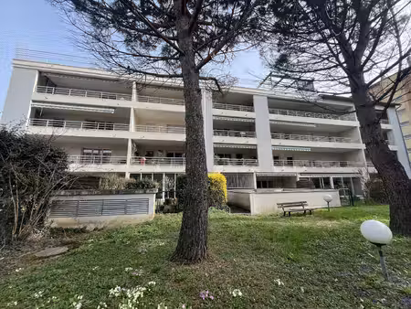 appartement 6 pièces - 150 m²
