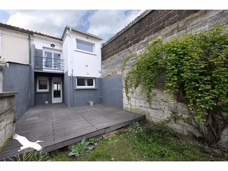 vente maison 3 pièces 73 m² à angouleme (16000)  179 655 €