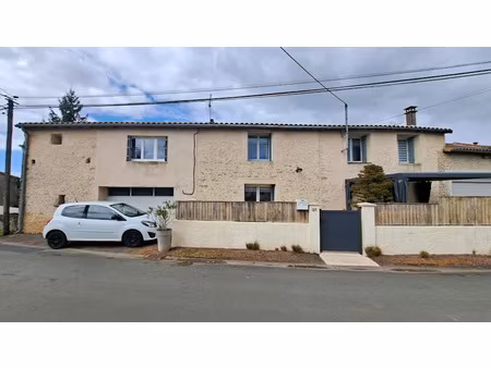 vente maison 6 pièces 133 m² à cours (79220)  187 200 €