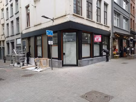 commercieel te huur in antwerpen