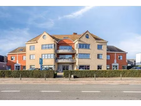 appartement met 2 slaapkamers en garage aan het donkmeer