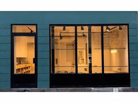 paris 17 - les batignolles - boutique refaite 55m² + 40 m²