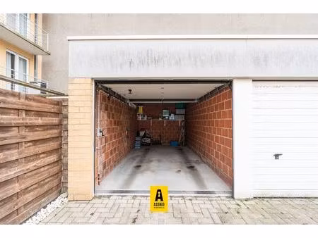 garage te koop in bredene