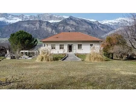maison de 146 m² à saint-martin-de-la-cluze
