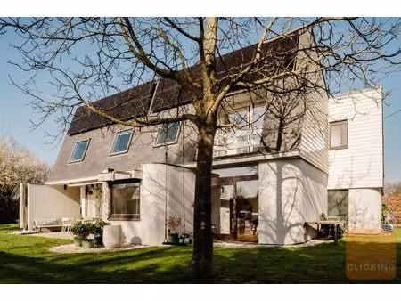 exclusieve architectenvilla op een uitzonderlijke ligging in wemmel