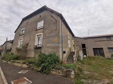 vente maison de village 5 pièces 163 m2 à levécourt