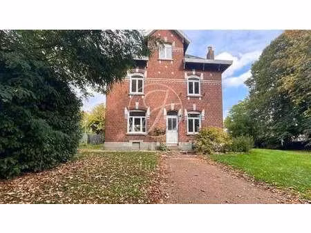 maison de luxe à vendre à ennetières-en-weppes : 600 000 € | 215m²