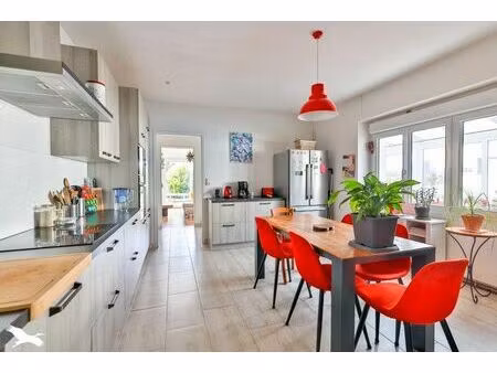 vente maison 5 pièces 98 m² barbezieux-saint-hilaire (16300)