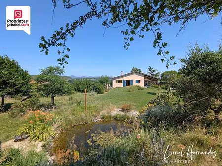 maison d'architecte avec terrain constructible et paysagé de 3969m²