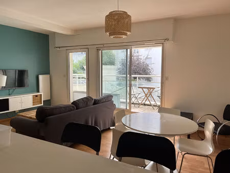 location appartement 2 pièces 56m² lille 59000