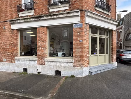 location local commercial 83m² arras 62000