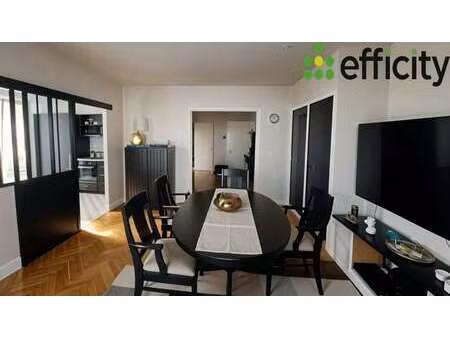 vente appartement 4 pièces à surgères (17700) : à vendre 4 pièces / 100m² surgères