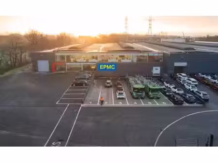 magazijn met kantoren te zwijndrecht