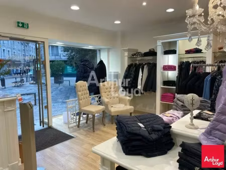 local commercial a vendre