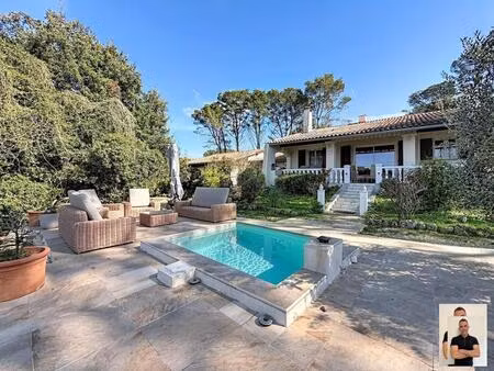 maison carces 5 pièce(s) 205m2