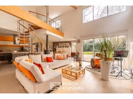 élégante maison contemporaine entre lumière  volumes et intimité