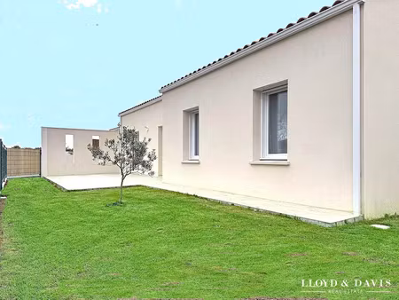 vente maison 4 pièces 100 m² à nieul-lès-saintes (17810)  325 000 €