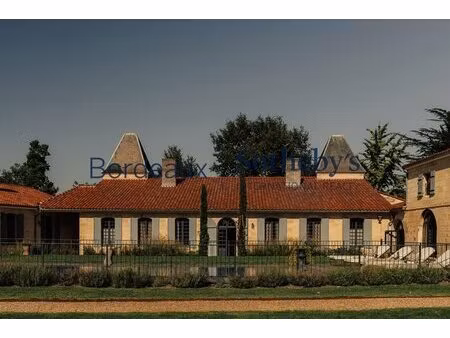 château xviii° - piscine - spa - dépendances - domaine équestre