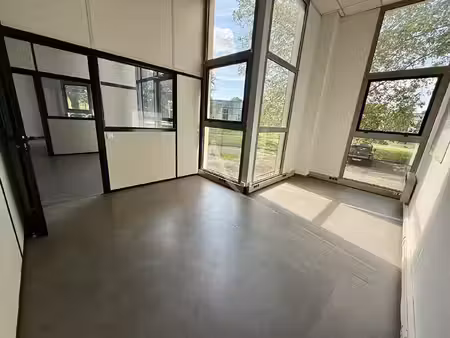 labège innopole - local commercial de 73 m²