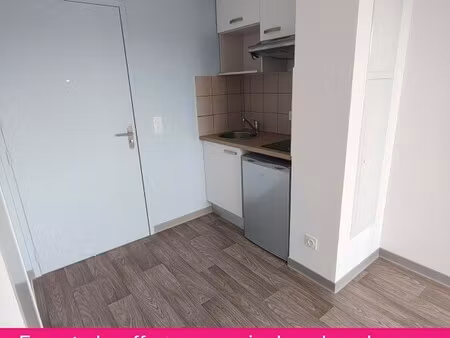 location appartement 1 pièce 24m² franqueville st pierre 76520