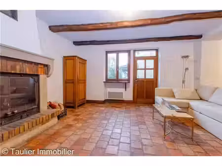 location maison chatte 38160 - - surface privée
