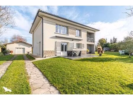 vente maison 6 pièces 185 m² carbon-blanc (33560)