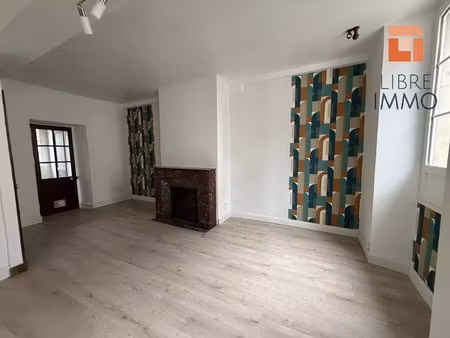 exclusivité  oloron sainte-marie  maison de ville divisée en 2 appartements loués