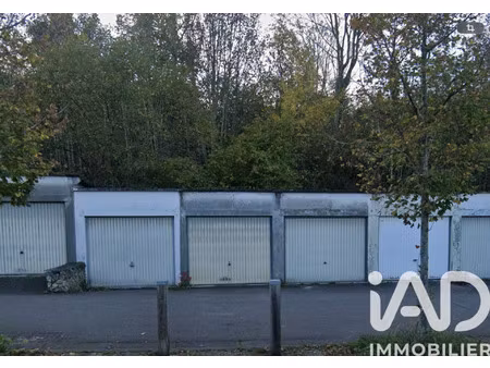 vente garage undefined m²