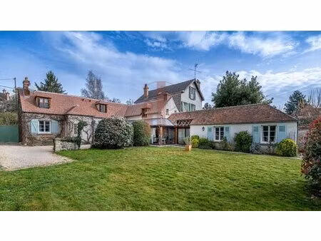 bourron marlotte - maison style longere - 242 m² -jardin clos de murs et piscine chauffée