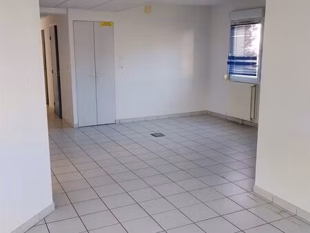 ancien cabinet dentaire ou local professionnel