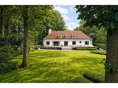 huis te koop in sint-martens-latem met 5 slaapkamers