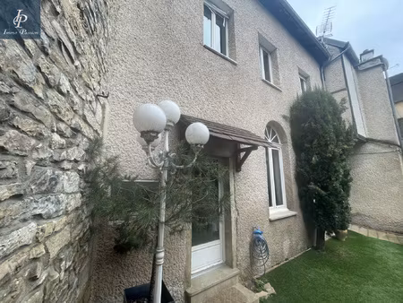 a vendre centre-ville nuits st georges maison avec cour priv