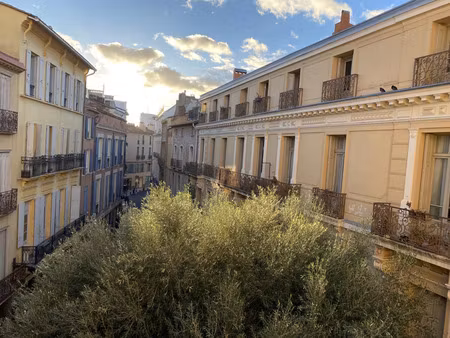 location appartement 2 pièces 54m2 perpignan 66000 - 565 € - surface privée