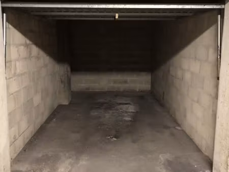 dijon victor hugo - box souterrain