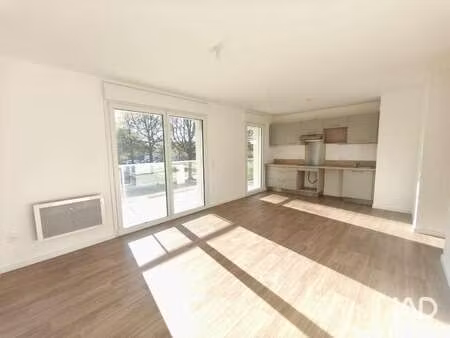 location appartement 3 pièces à l'huisserie (53970) : à louer 3 pièces / 63m² l'huisserie