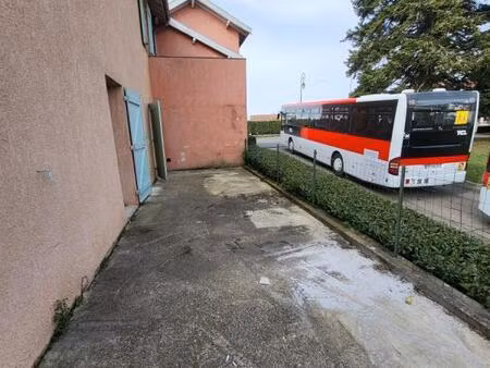 duerne  t4 de 100m² à 692?