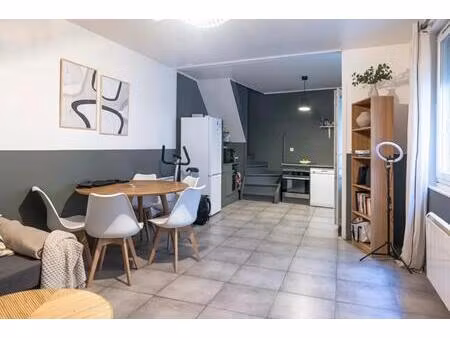 appartement en duplex avec entrée privative - le havre  rue de neustrie