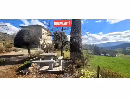appartement d'exception t3/4 136 m2 avec local indépendant  jardin  garage  parking  sans.